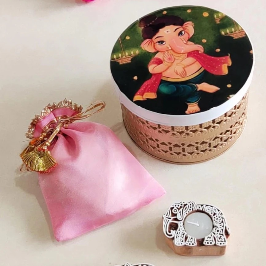 Round Metal Pichwai Box by rayan international